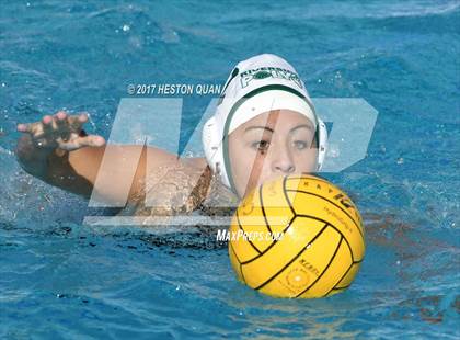 Thumbnail 3 in Carlsbad vs Poly (Holiday Cup) photogallery.