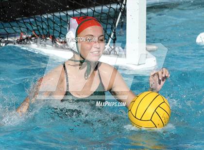 Thumbnail 2 in Carlsbad vs Poly (Holiday Cup) photogallery.