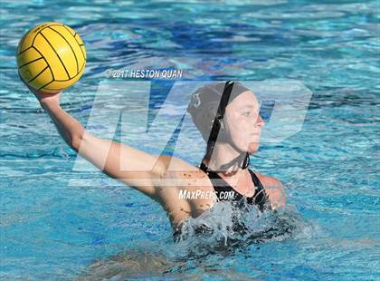 Thumbnail 2 in Carlsbad vs Poly (Holiday Cup) photogallery.