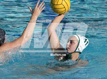 Thumbnail 3 in Carlsbad vs Poly (Holiday Cup) photogallery.