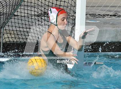 Thumbnail 3 in Carlsbad vs Poly (Holiday Cup) photogallery.