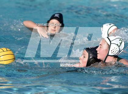 Thumbnail 3 in Carlsbad vs Poly (Holiday Cup) photogallery.
