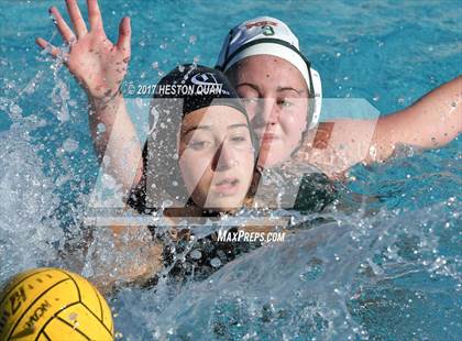 Thumbnail 3 in Carlsbad vs Poly (Holiday Cup) photogallery.