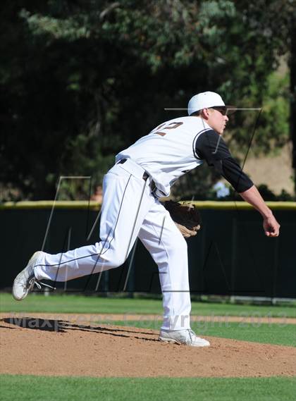 Thumbnail 3 in Esperanza vs. Canyon photogallery.