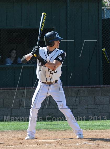 Thumbnail 3 in Esperanza vs. Canyon photogallery.