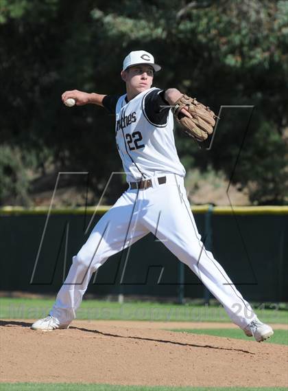 Thumbnail 3 in Esperanza vs. Canyon photogallery.