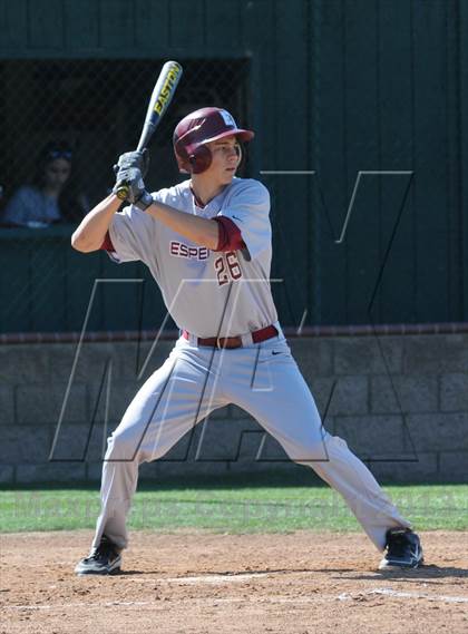 Thumbnail 1 in Esperanza vs. Canyon photogallery.