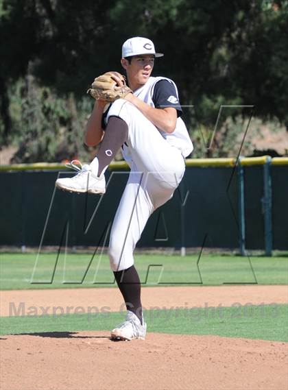 Thumbnail 2 in Esperanza vs. Canyon photogallery.