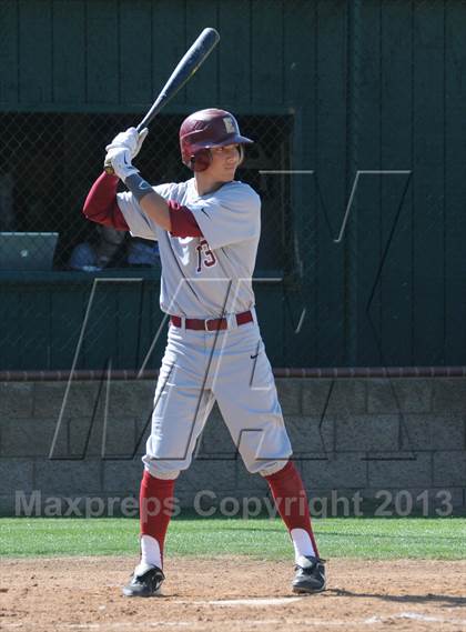 Thumbnail 3 in Esperanza vs. Canyon photogallery.
