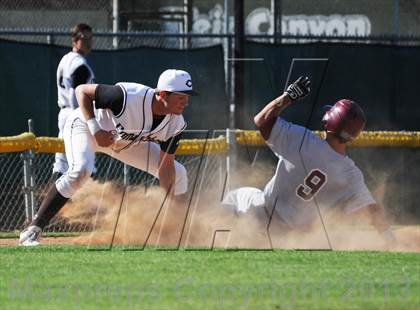 Thumbnail 2 in Esperanza vs. Canyon photogallery.