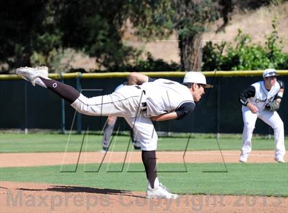 Thumbnail 2 in Esperanza vs. Canyon photogallery.