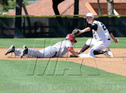 Thumbnail 1 in Esperanza vs. Canyon photogallery.