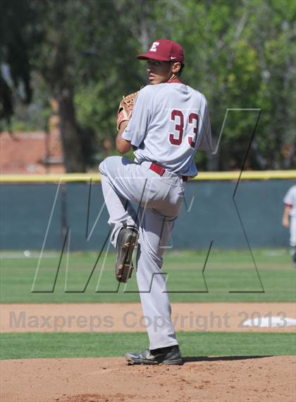 Thumbnail 2 in Esperanza vs. Canyon photogallery.