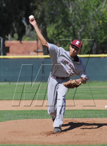 Thumbnail 2 in Esperanza vs. Canyon photogallery.