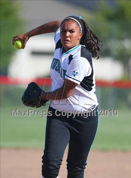 Thumbnail 1 in Sheldon @ Pleasant Grove photogallery.