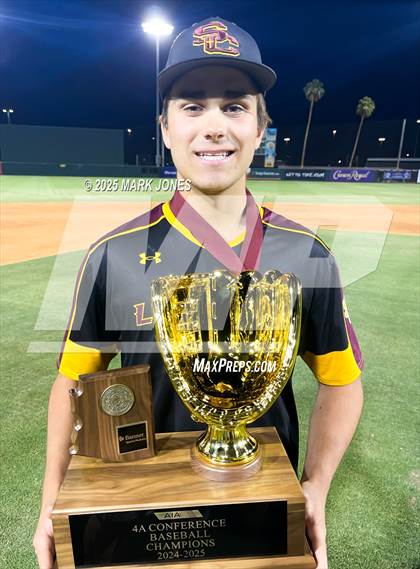 Thumbnail 1 in Salpointe Catholic vs. Flagstaff (AIA 4A Final - Awards) photogallery.