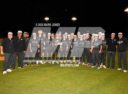 Thumbnail 1 in Salpointe Catholic vs. Flagstaff (AIA 4A Final - Awards) photogallery.