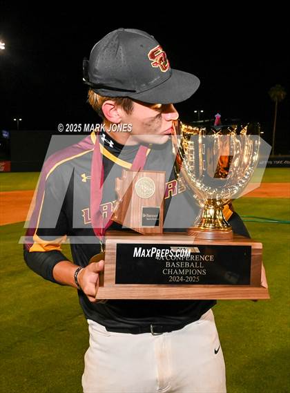 Thumbnail 2 in Salpointe Catholic vs. Flagstaff (AIA 4A Final - Awards) photogallery.