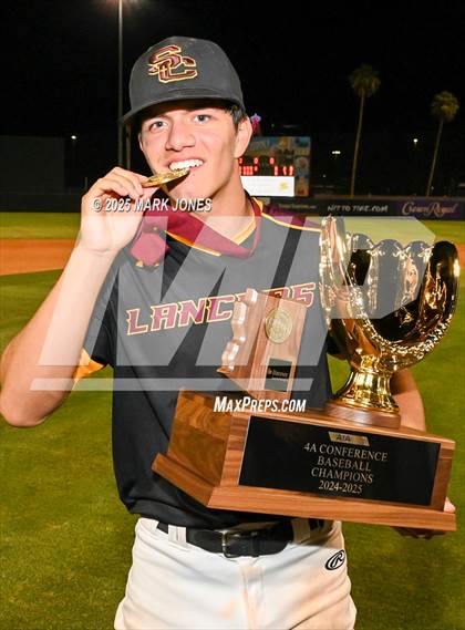 Thumbnail 3 in Salpointe Catholic vs. Flagstaff (AIA 4A Final - Awards) photogallery.