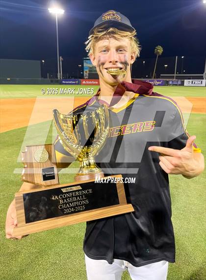 Thumbnail 3 in Salpointe Catholic vs. Flagstaff (AIA 4A Final - Awards) photogallery.