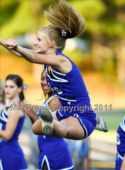 Thumbnail 2 in Winnsboro @ Grace Community photogallery.