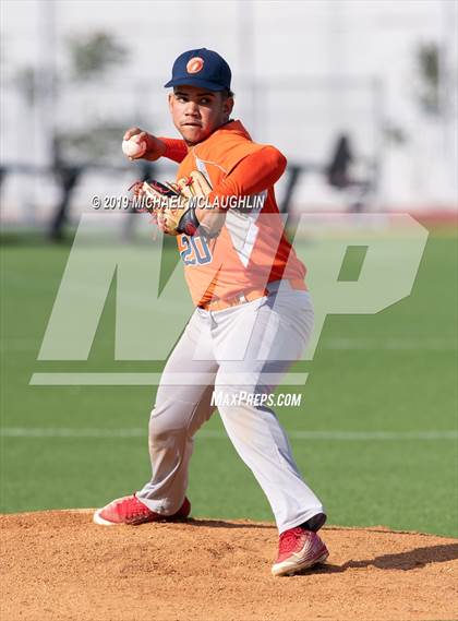Thumbnail 2 in Jefferson vs. Eagle Academy (PSAL Section 12 A Round 1) photogallery.