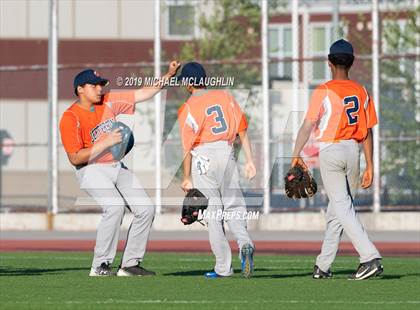 Thumbnail 3 in Jefferson vs. Eagle Academy (PSAL Section 12 A Round 1) photogallery.