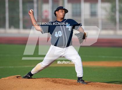Thumbnail 1 in Jefferson vs. Eagle Academy (PSAL Section 12 A Round 1) photogallery.