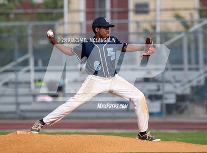 Thumbnail 3 in Jefferson vs. Eagle Academy (PSAL Section 12 A Round 1) photogallery.