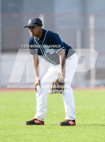 Thumbnail 1 in Jefferson vs. Eagle Academy (PSAL Section 12 A Round 1) photogallery.