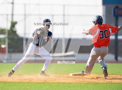 Thumbnail 2 in Jefferson vs. Eagle Academy (PSAL Section 12 A Round 1) photogallery.