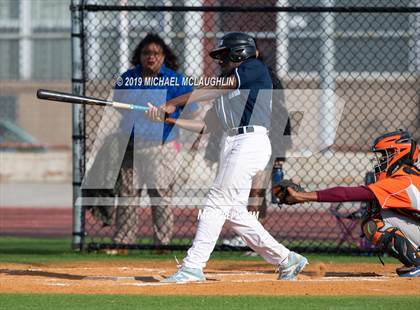 Thumbnail 2 in Jefferson vs. Eagle Academy (PSAL Section 12 A Round 1) photogallery.