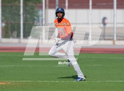 Thumbnail 2 in Jefferson vs. Eagle Academy (PSAL Section 12 A Round 1) photogallery.