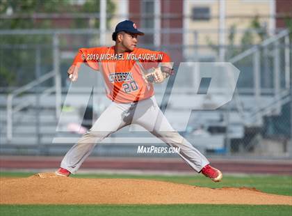 Thumbnail 1 in Jefferson vs. Eagle Academy (PSAL Section 12 A Round 1) photogallery.
