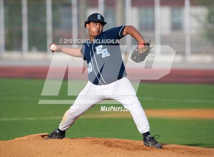 Thumbnail 3 in Jefferson vs. Eagle Academy (PSAL Section 12 A Round 1) photogallery.