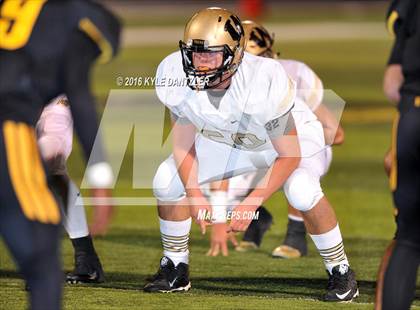 Thumbnail 1 in Winona vs. Whitewright (UIL 3A Division 2 Region 2 Semifinal) photogallery.