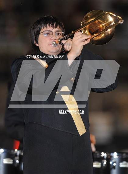 Thumbnail 2 in Winona vs. Whitewright (UIL 3A Division 2 Region 2 Semifinal) photogallery.
