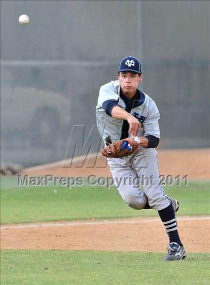 Thumbnail 3 in Valley Christian vs. Cypress (Hard 9 National Classic) photogallery.