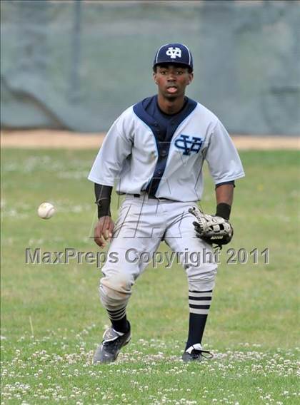 Thumbnail 3 in Valley Christian vs. Cypress (Hard 9 National Classic) photogallery.