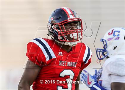 Thumbnail 2 in John Curtis Christian vs. West Monroe (Battle on the Border) photogallery.