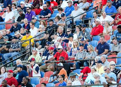 Thumbnail 2 in John Curtis Christian vs. West Monroe (Battle on the Border) photogallery.