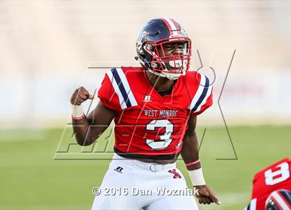 Thumbnail 3 in John Curtis Christian vs. West Monroe (Battle on the Border) photogallery.