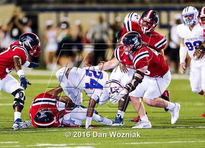 Thumbnail 2 in John Curtis Christian vs. West Monroe (Battle on the Border) photogallery.