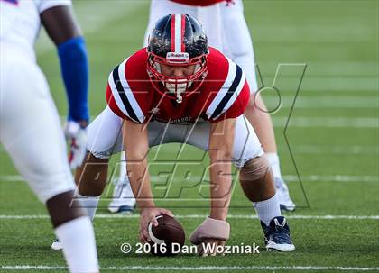 Thumbnail 2 in John Curtis Christian vs. West Monroe (Battle on the Border) photogallery.
