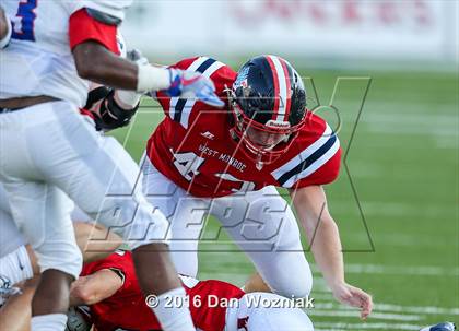 Thumbnail 2 in John Curtis Christian vs. West Monroe (Battle on the Border) photogallery.
