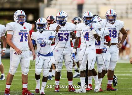 Thumbnail 1 in John Curtis Christian vs. West Monroe (Battle on the Border) photogallery.