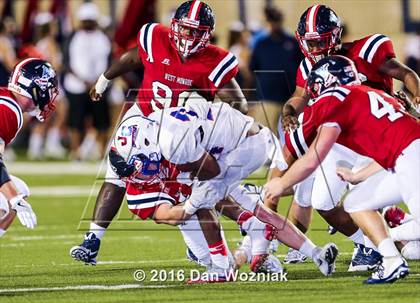 Thumbnail 2 in John Curtis Christian vs. West Monroe (Battle on the Border) photogallery.