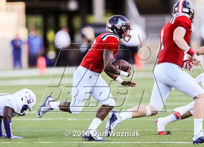 Thumbnail 2 in John Curtis Christian vs. West Monroe (Battle on the Border) photogallery.