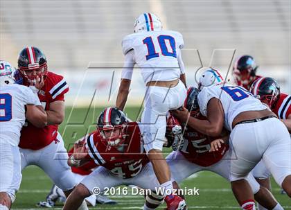 Thumbnail 2 in John Curtis Christian vs. West Monroe (Battle on the Border) photogallery.