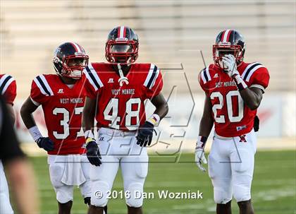 Thumbnail 3 in John Curtis Christian vs. West Monroe (Battle on the Border) photogallery.